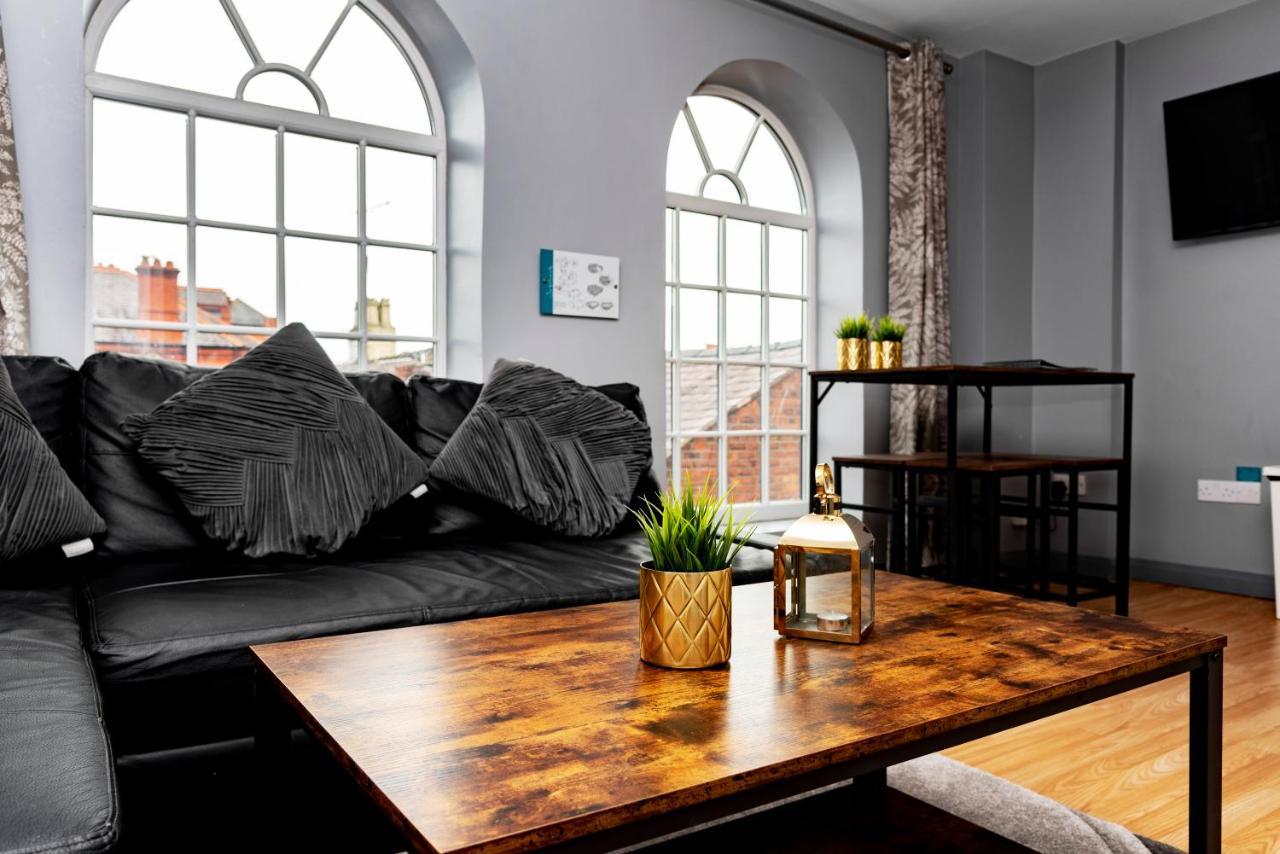 The Glyndwr - Berwyn House Apartment Wrexham Exterior photo